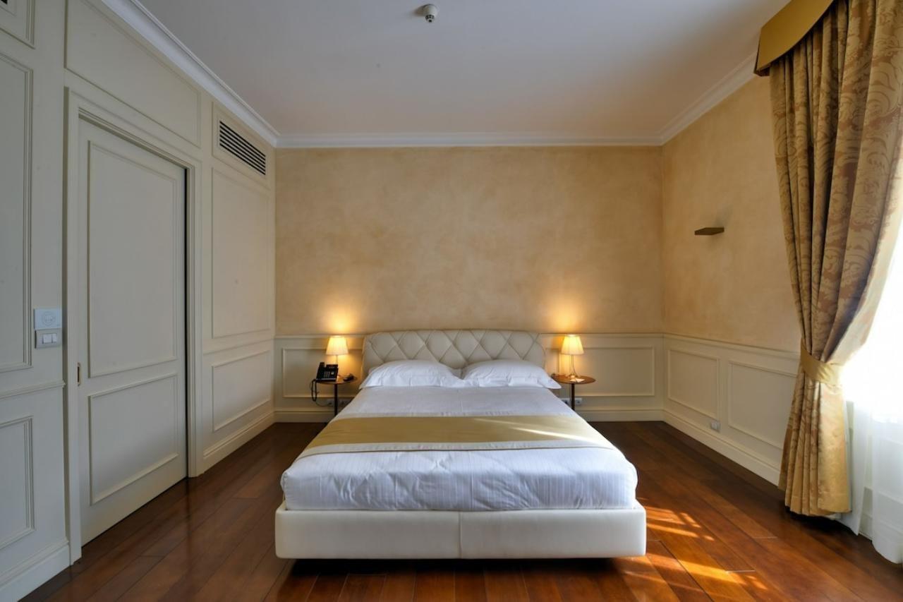 Hotel Rua Frati 48 In San Francesco Modena Exterior photo