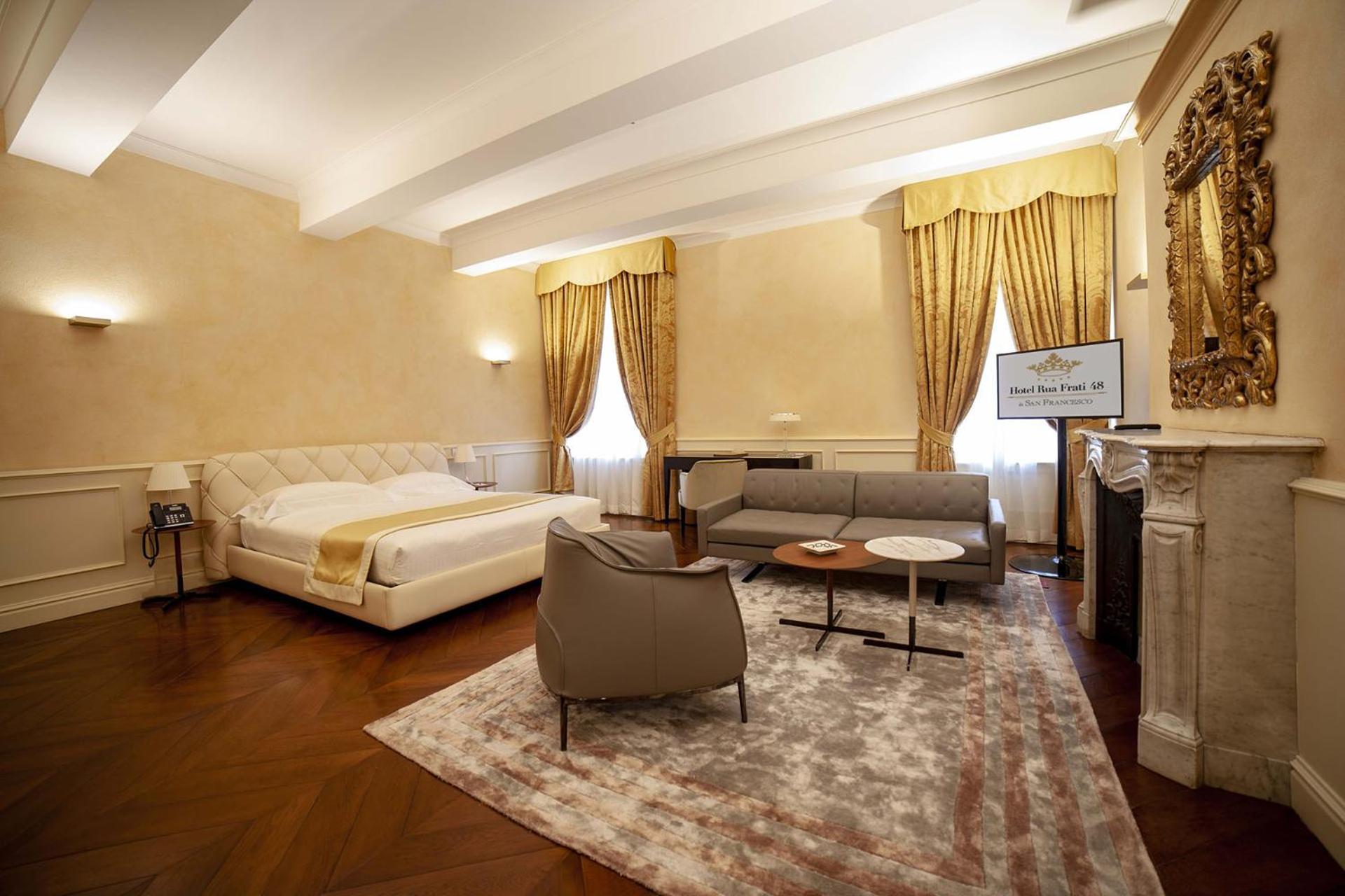 Hotel Rua Frati 48 In San Francesco Modena Exterior photo