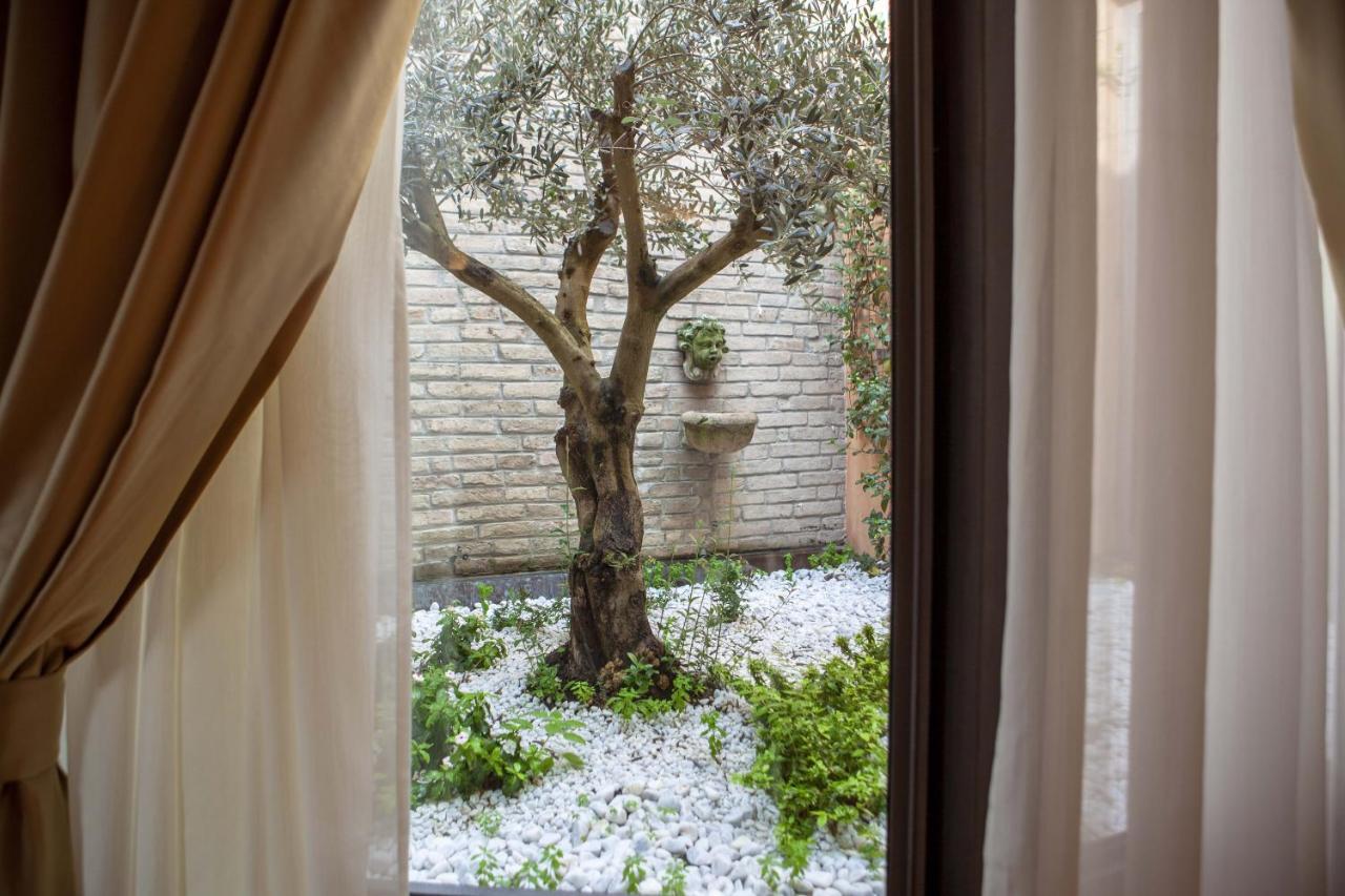 Hotel Rua Frati 48 In San Francesco Modena Exterior photo